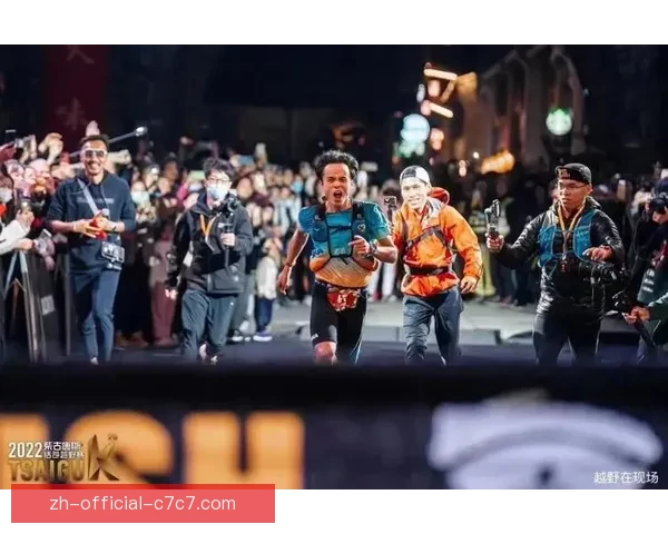 越野跑冠军：征战险途，勇夺荣耀